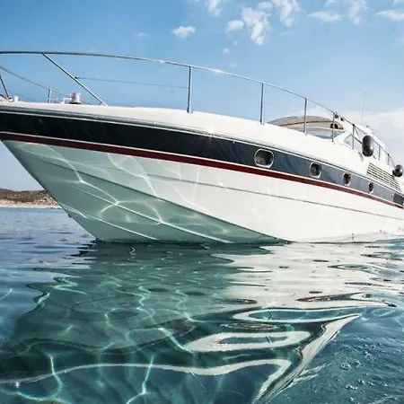 Úszó hotel Alfa Marine 50 *